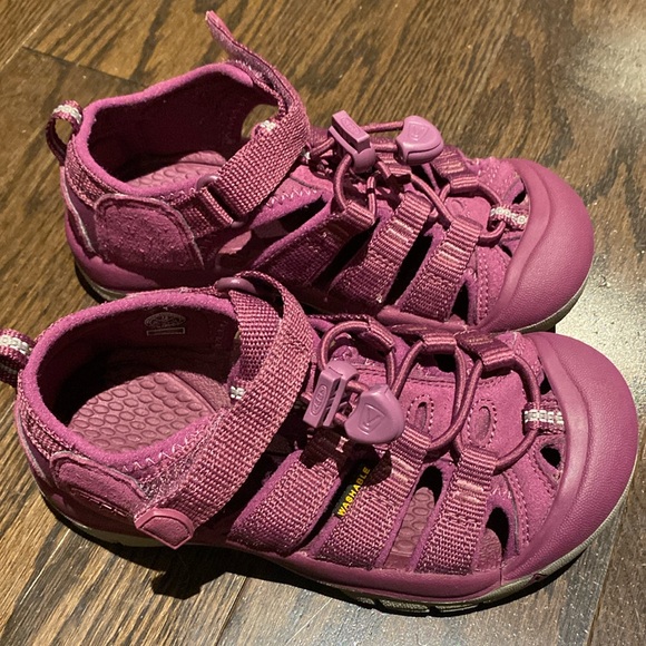 Keen Newport H2 Sandals - Picture 2 of 7